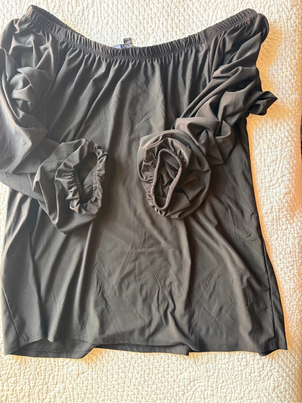 Black Off-Shoulder Ruffled Sleeve Top - Picture 4 of 4